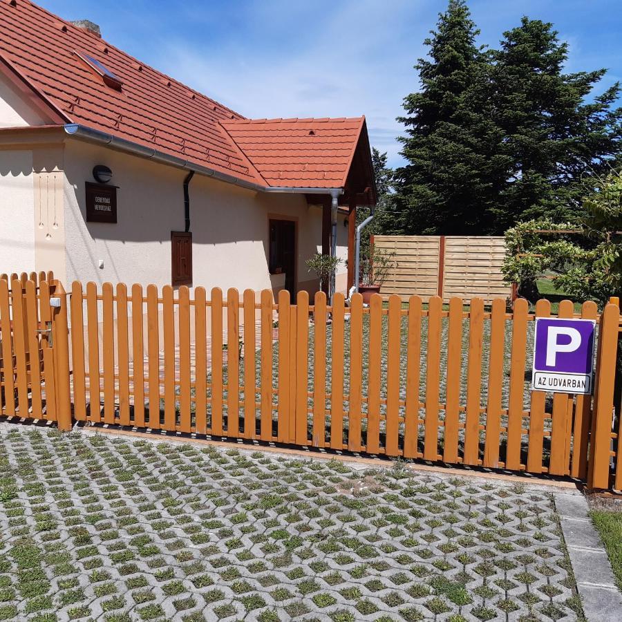 Gerendas Vendeghaz Sotony Exteriér fotografie